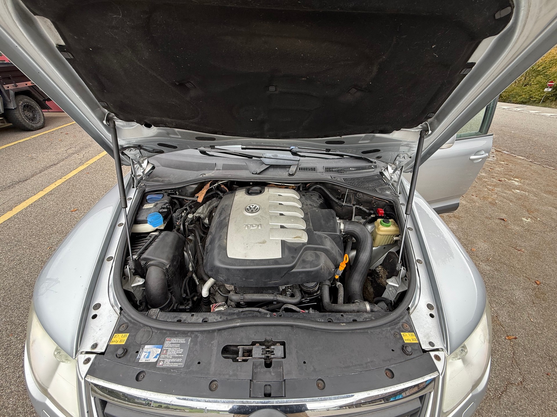 VW Touareg 2.5 TDI-image-12