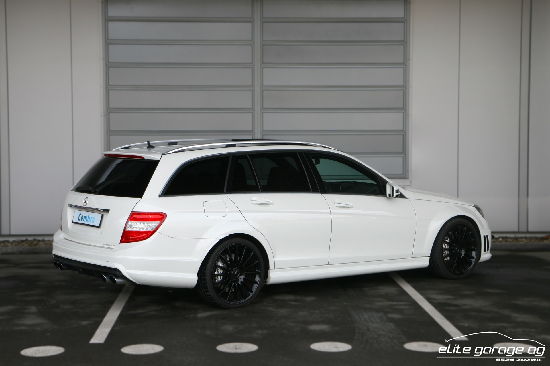 MERCEDES-BENZ C 63 AMG Avantgarde 7G-Tronic-image-4