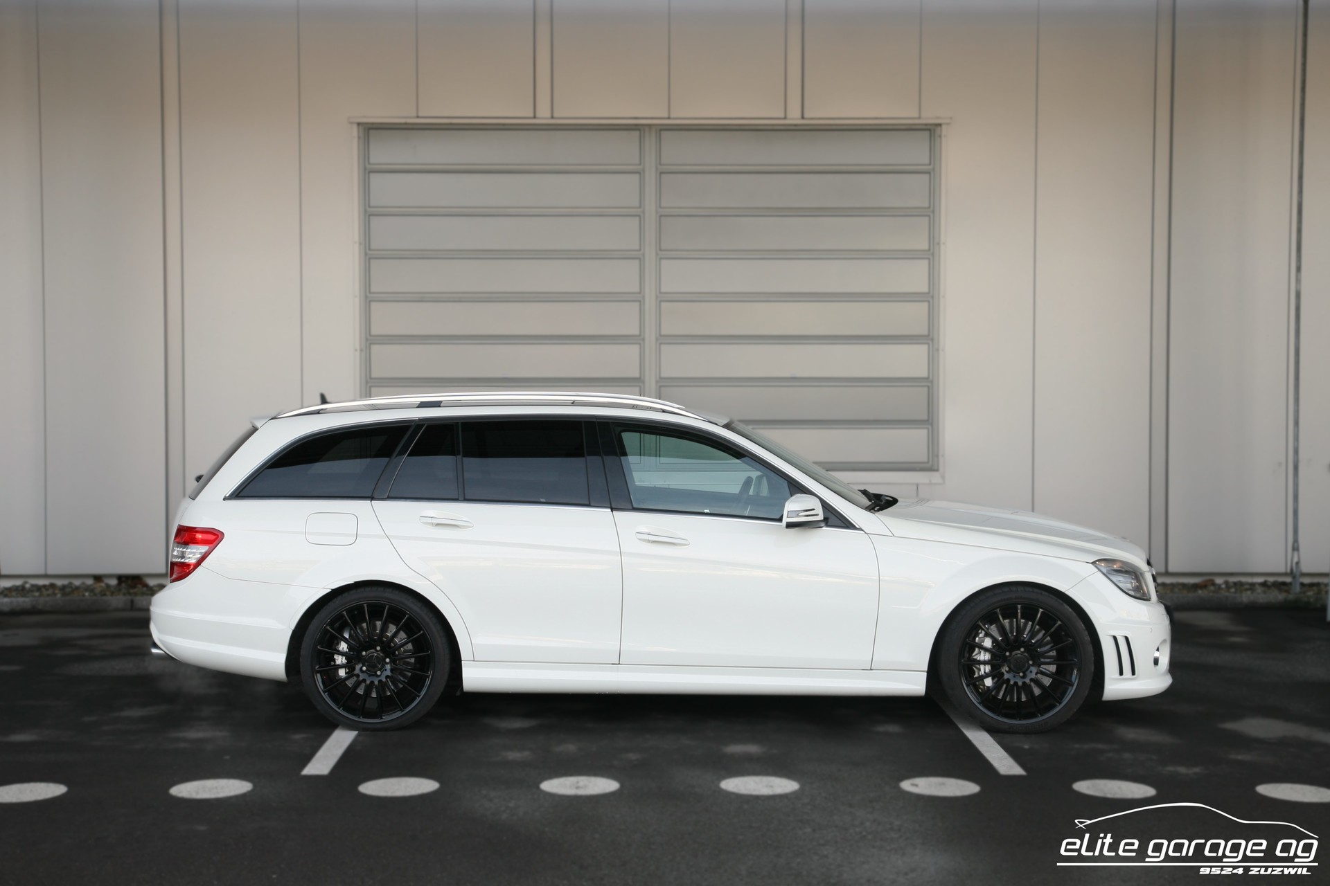 MERCEDES-BENZ C 63 AMG Avantgarde 7G-Tronic-image-5