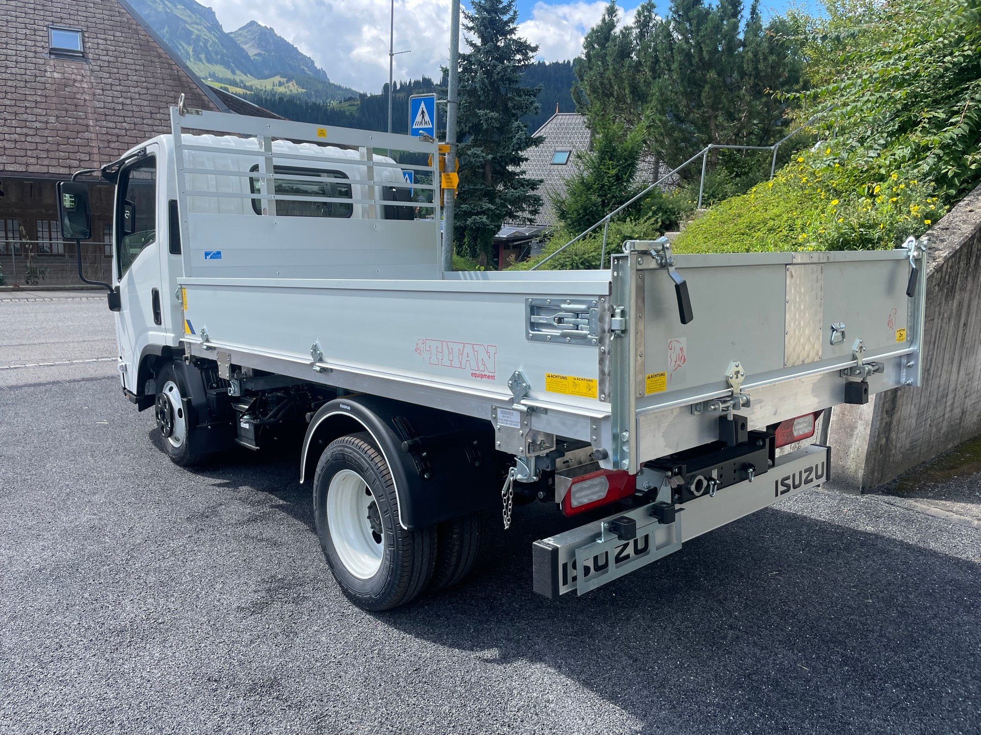 ISUZU M21 TT E Kipper Generation 2-image-4