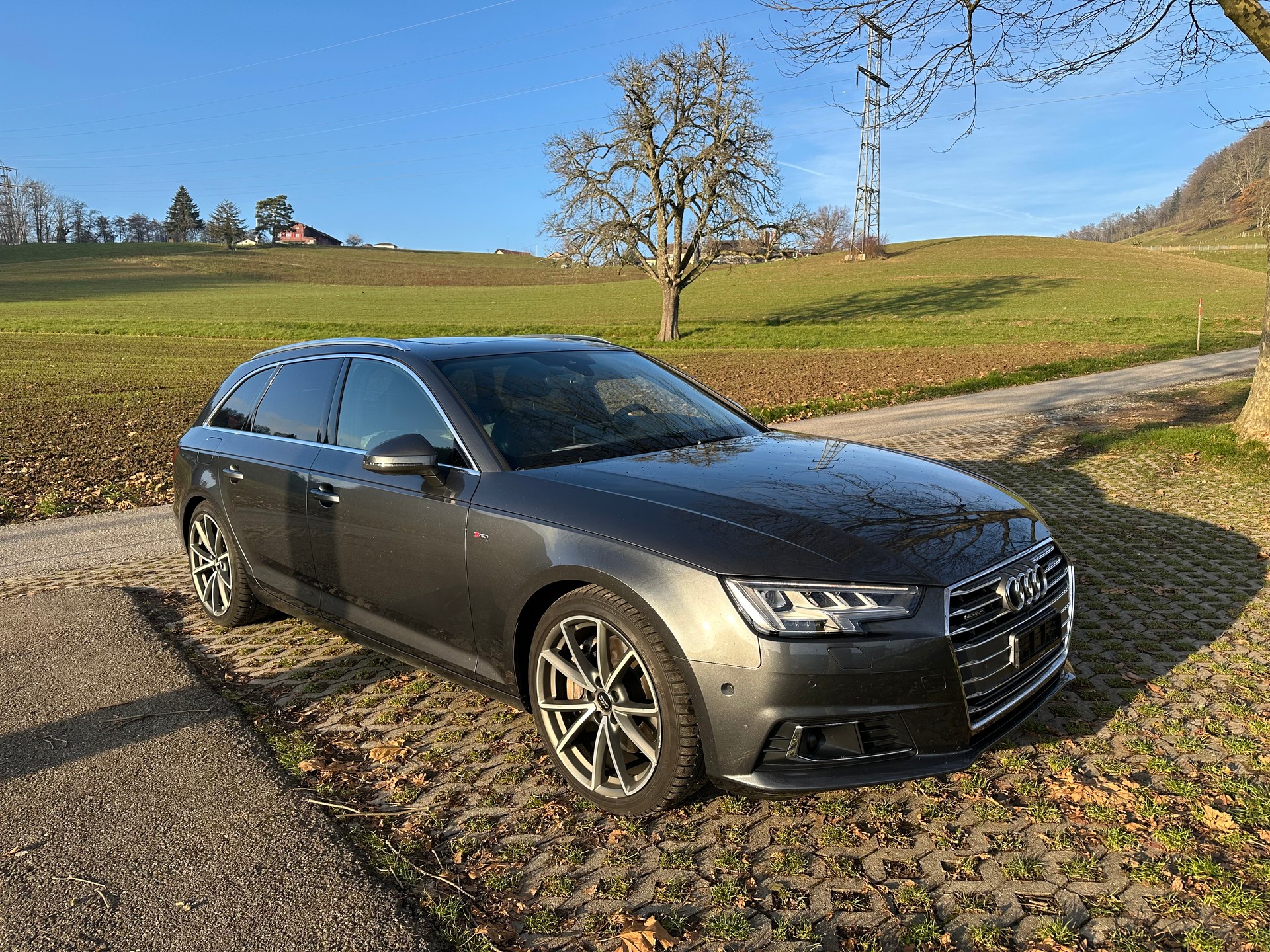 AUDI A4 Avant 3.0 TDI Sport quattro tiptronic-image-3
