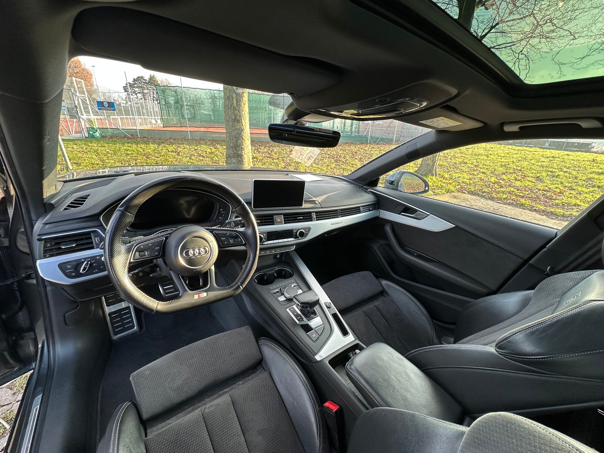 AUDI A4 Avant 3.0 TDI Sport quattro tiptronic-image-9