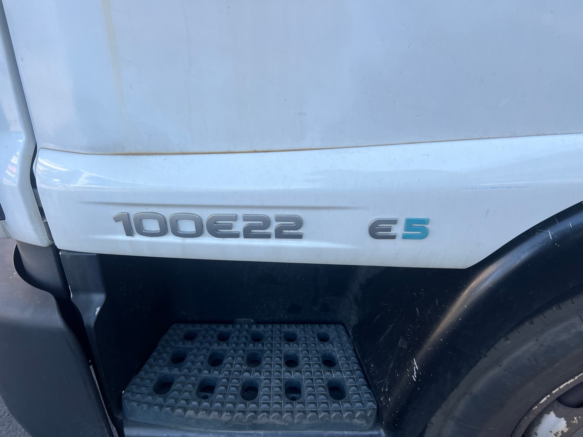 IVECO Eurocargo 100E22 Euro 5 Camion Blindé-image-4