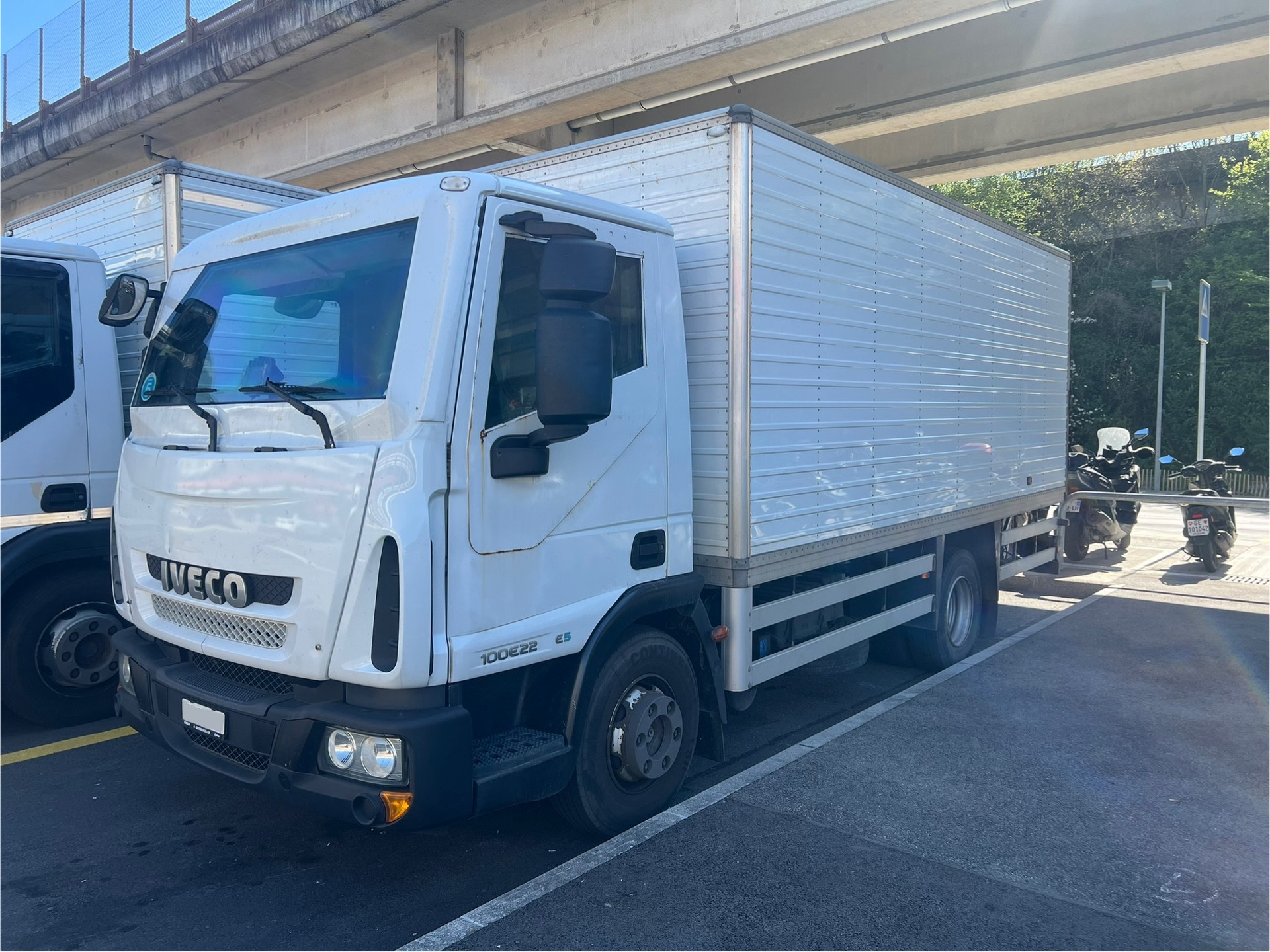 IVECO Eurocargo 100E22 Euro 5 Camion Blindé-image-0