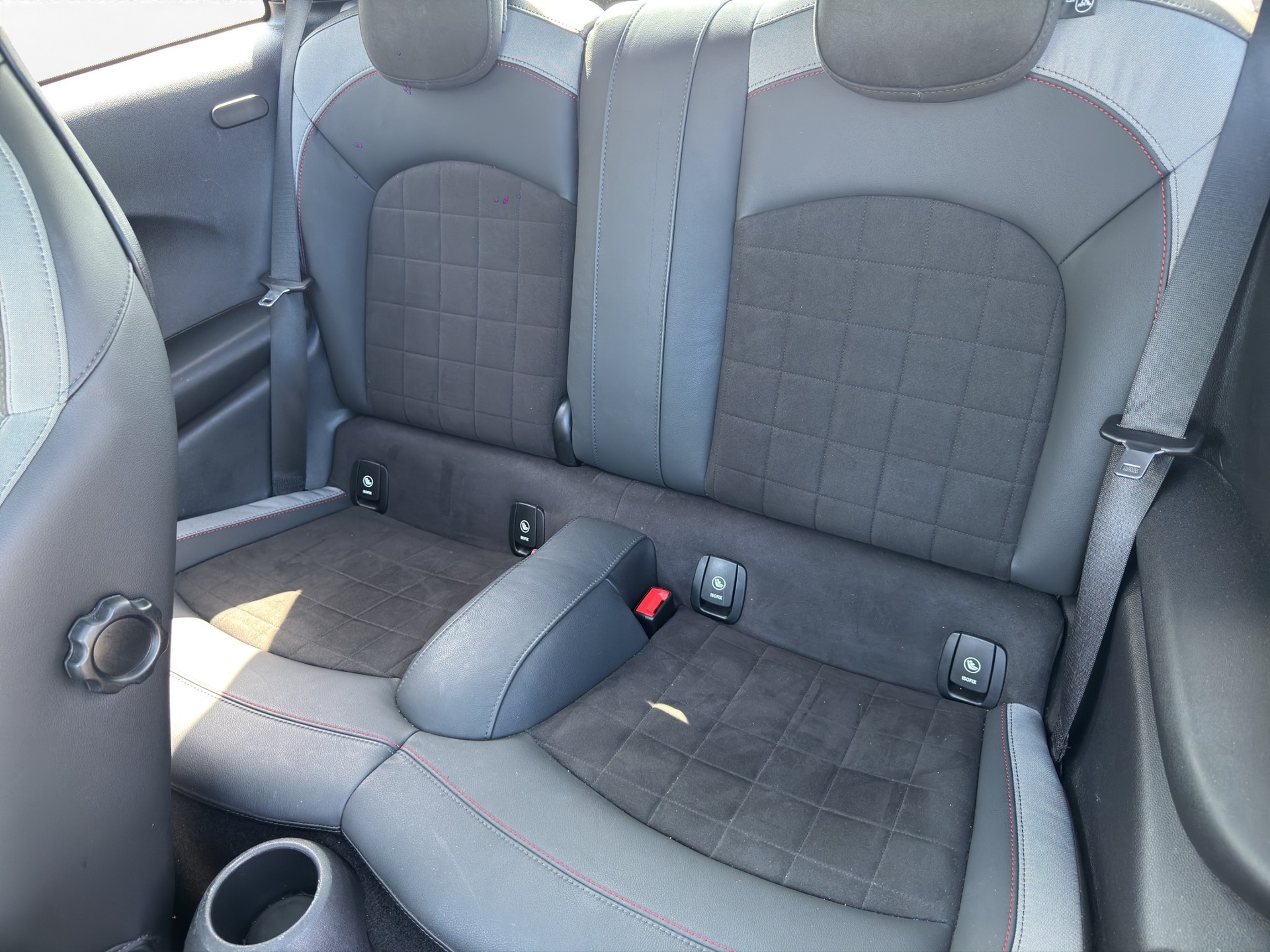 MINI Cooper S Steptronic DKG-image-11