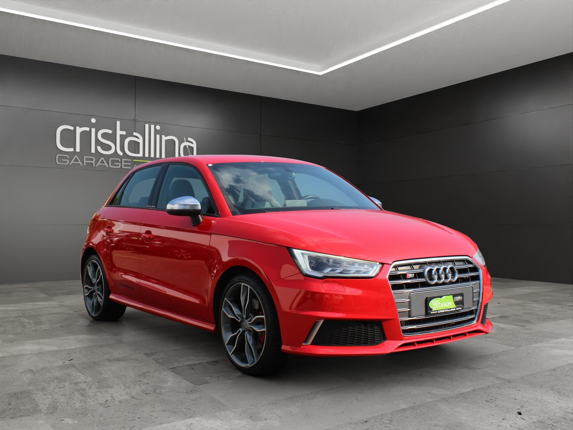 AUDI S1 Sportback 2.0 TFSI quattro-image-5