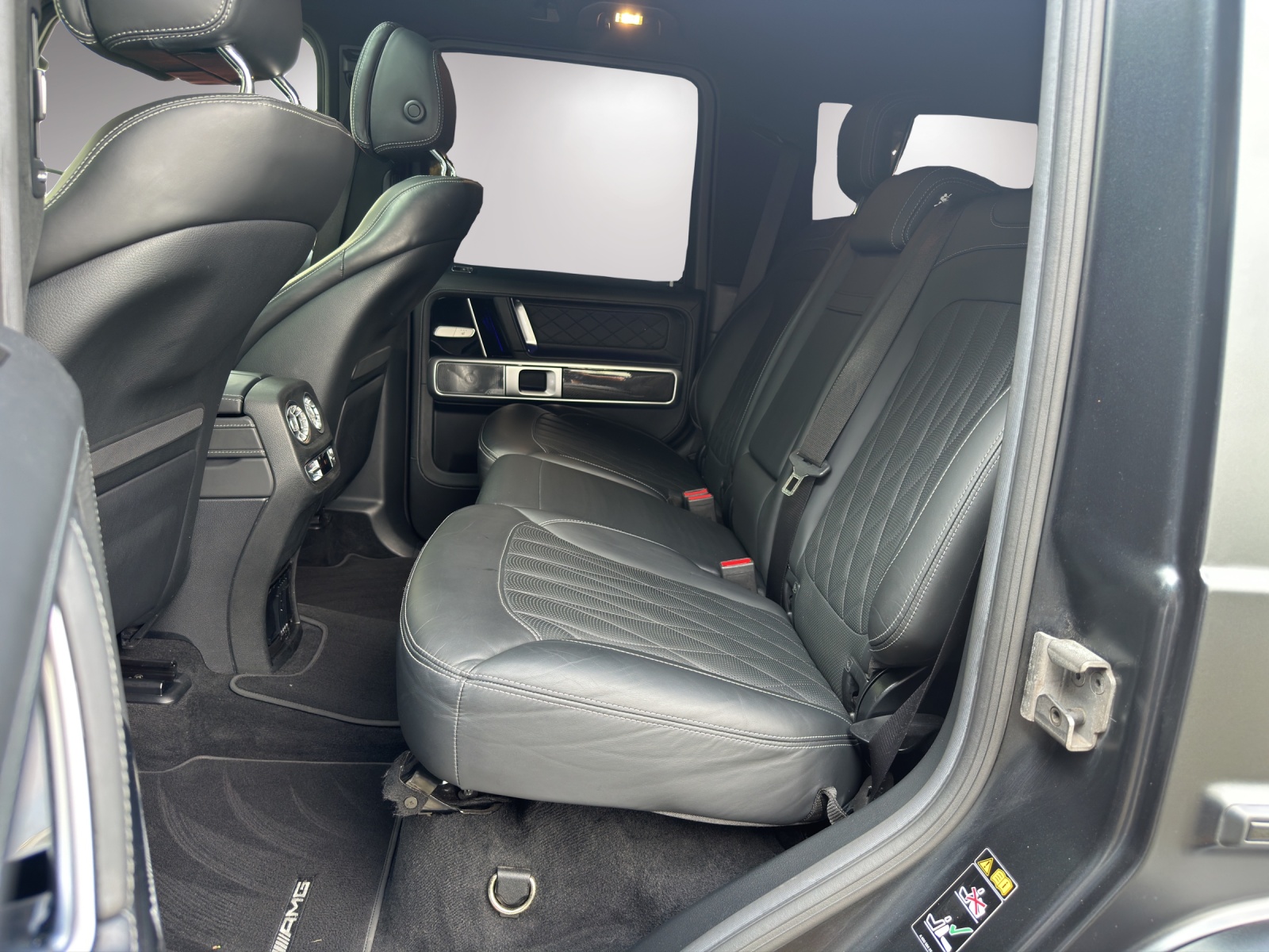 MERCEDES-BENZ G 63 AMG Speedshift Plus G-Tronic-image-15