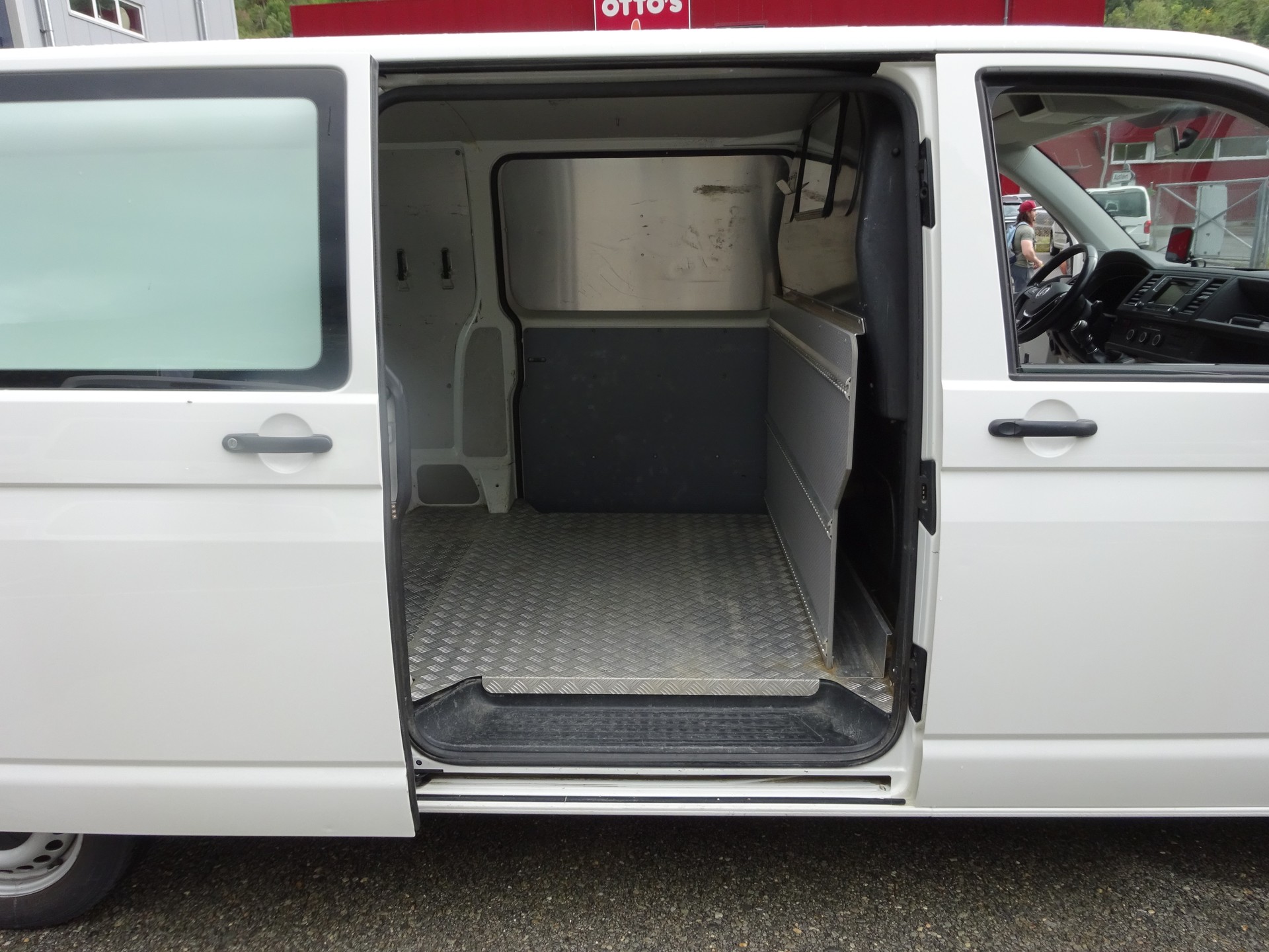 VW T6 2.0 TDI 4Motion-image-5