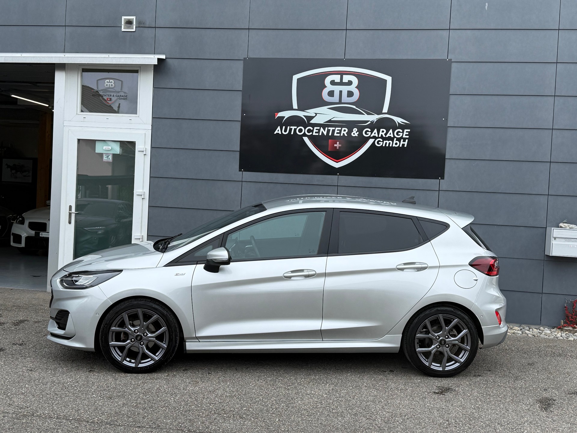 FORD Fiesta 1.0 SCTi MHEV ST Line X Automat °° Mit 12 Monate Garantie Inklusive °°-image-4