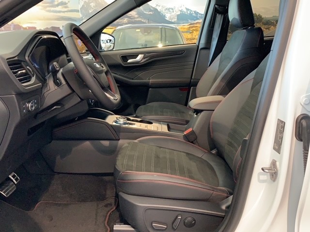 FORD Kuga 2.5 Plug-in Hybrid ST-Line X-image-4