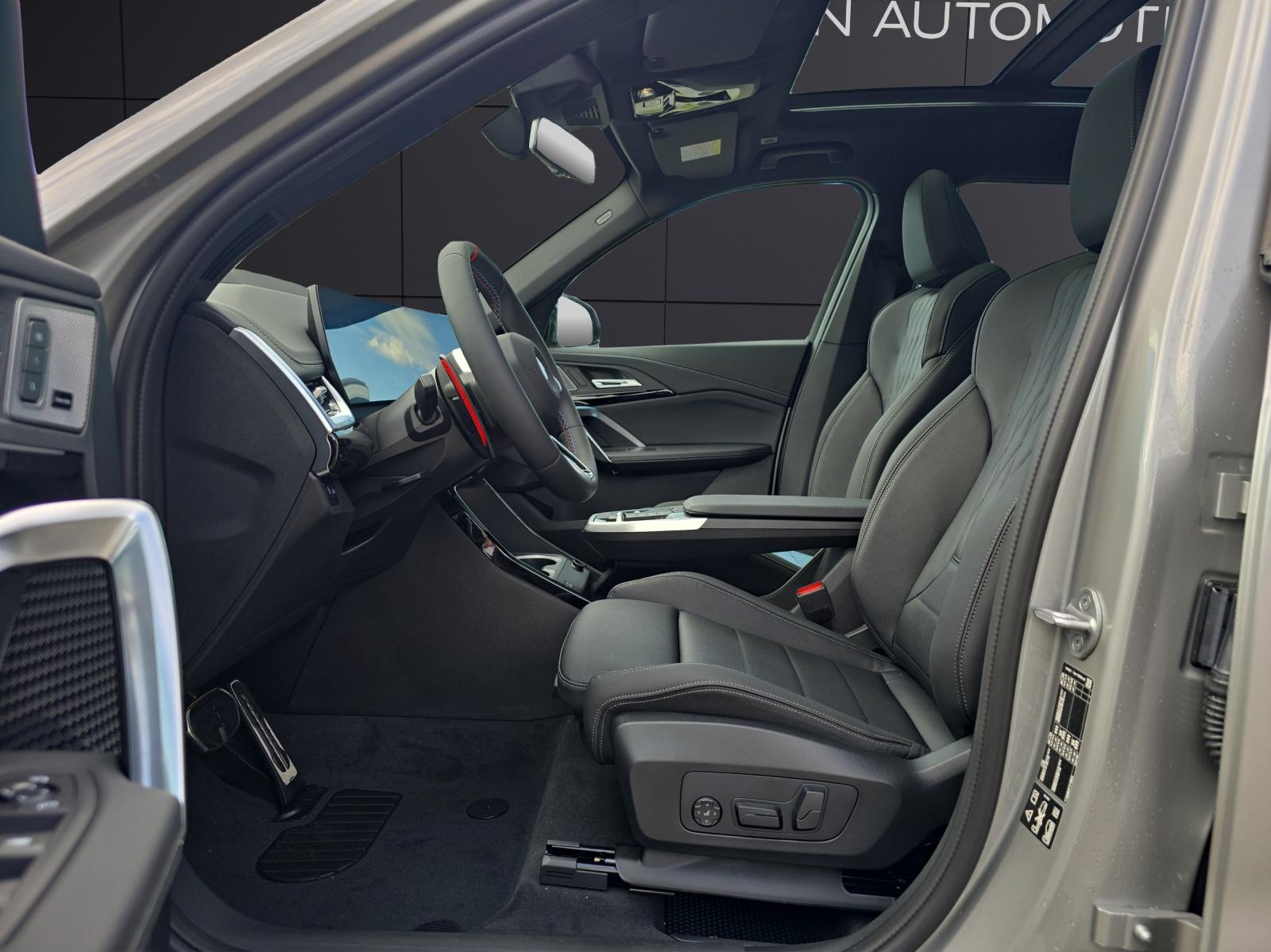 BMW X1 M35i-image-3