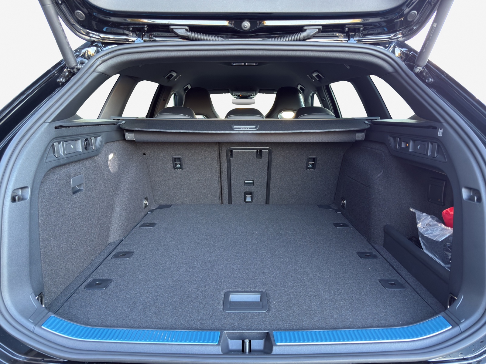 VW Passat Variant 2.0 TDI evo R-Line 4 Motion DSG-image-12