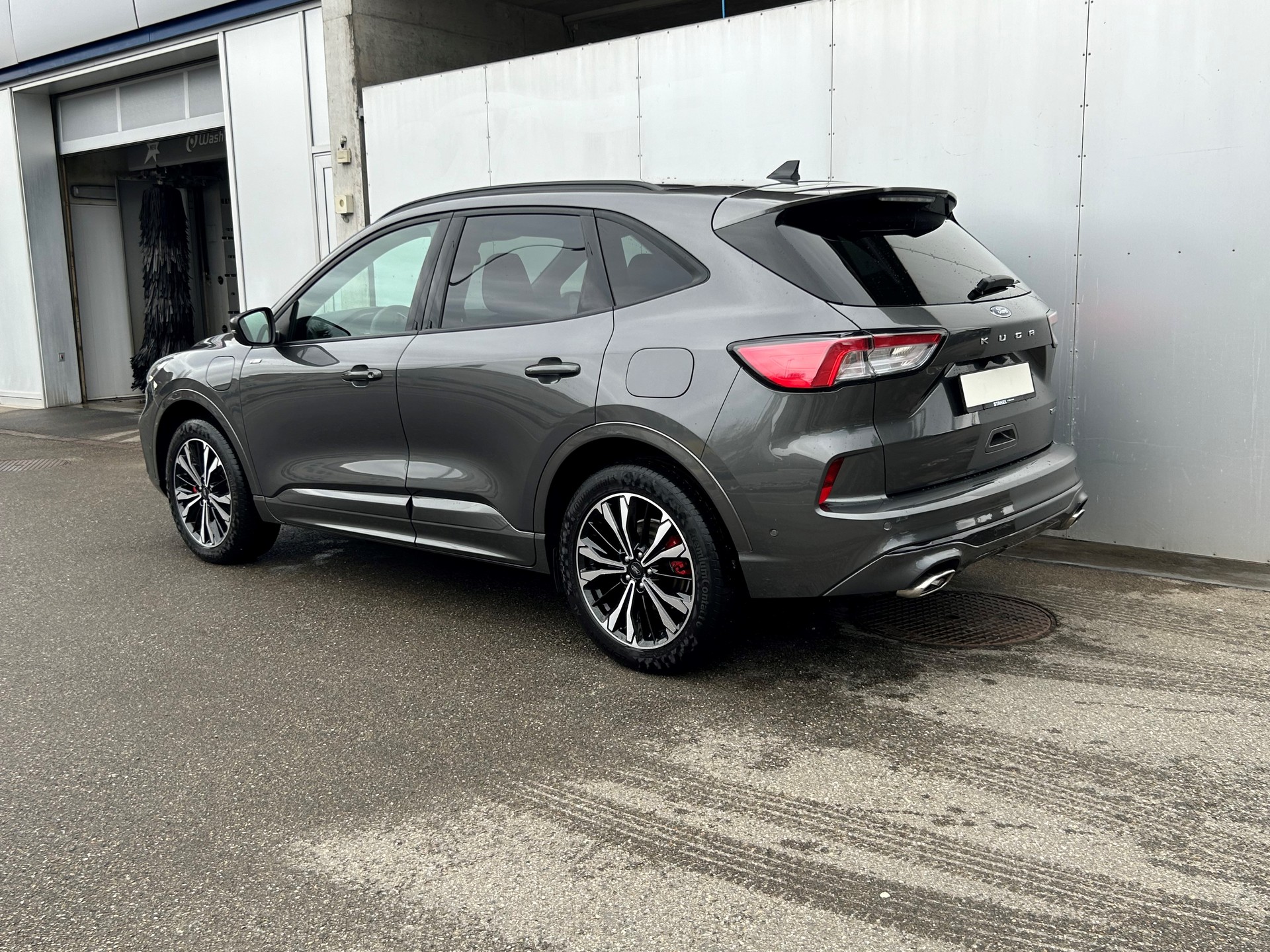 FORD Kuga 2.5 Plug-in Hybrid ST-Line X-image-3