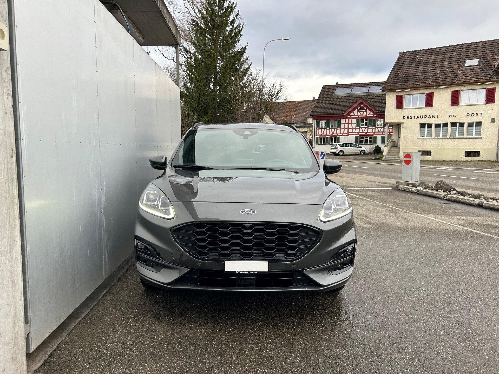 FORD Kuga 2.5 Plug-in Hybrid ST-Line X-image-1