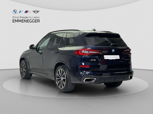 BMW X5 xDrive45e M Sport-image-2