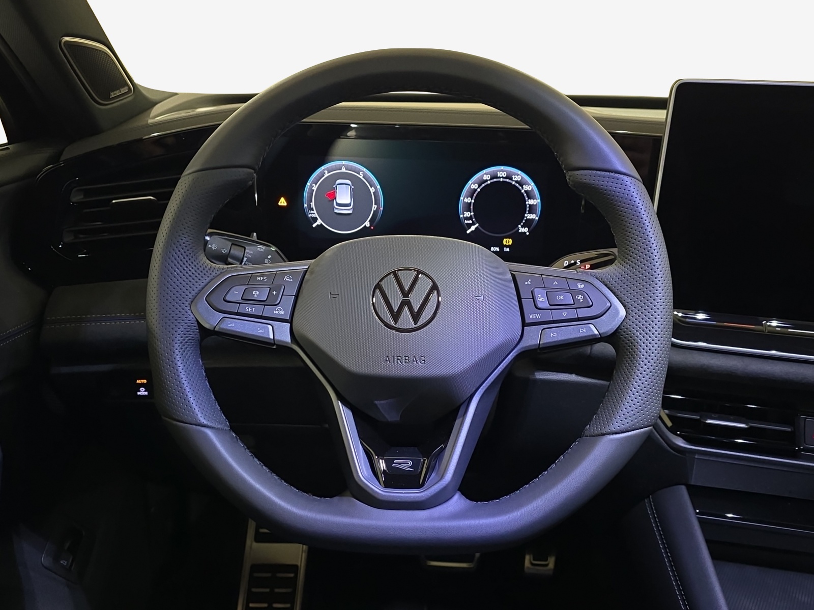 VW Tiguan 2.0 TSI DSG R-Line 4Motion-image-9