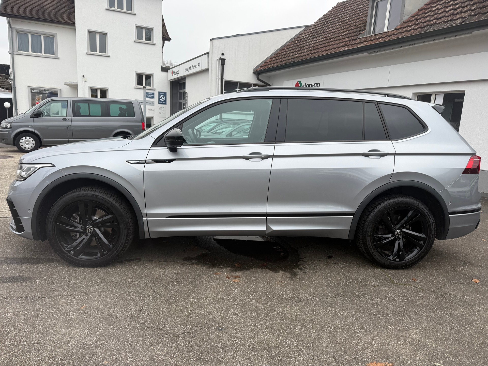 VW Tiguan Allspace 2.0 TDI SCR R-Line 4Motion DSG-image-6