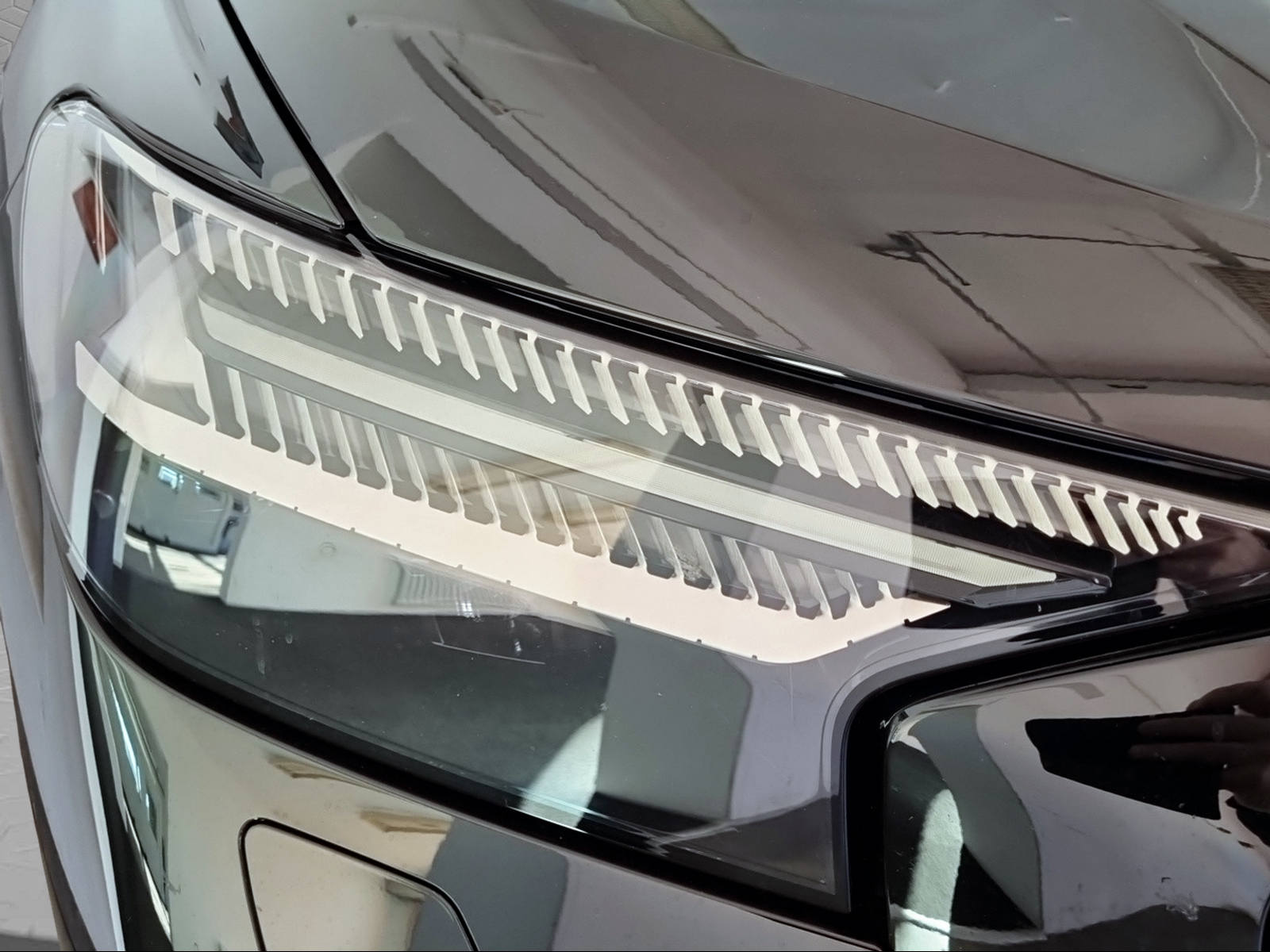 AUDI Q4 e-tron 50 quattro-image-17