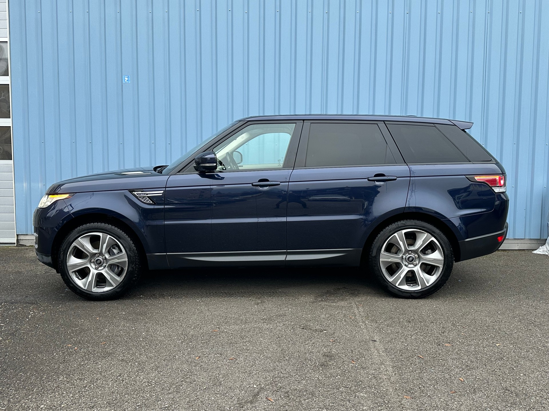 LAND ROVER Range Rover Sport 3.0 SDV6 Hybrid HSE Dynamic Aut.