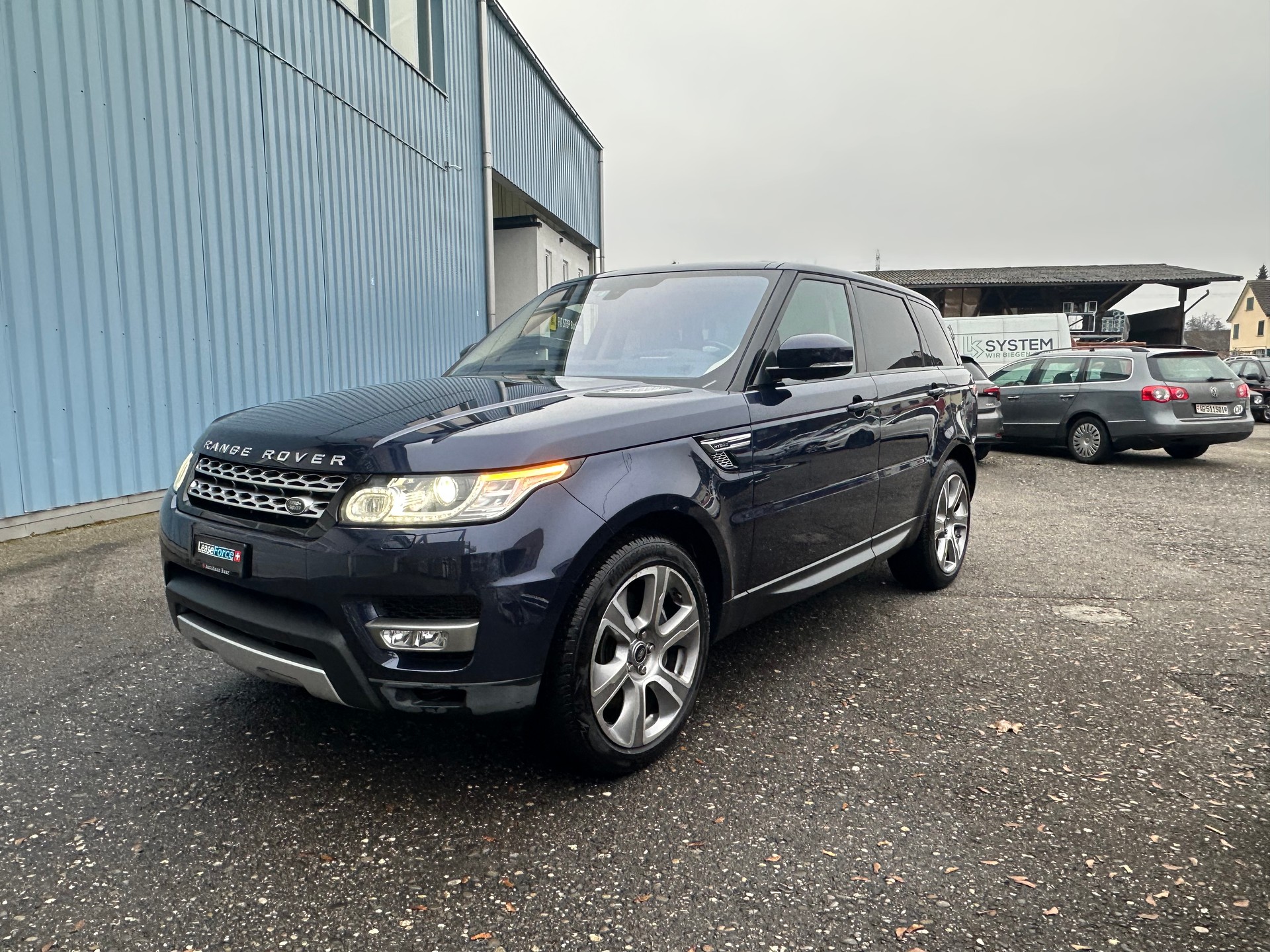 LAND ROVER Range Rover Sport 3.0 SDV6 Hybrid HSE Dynamic Aut.-image-2