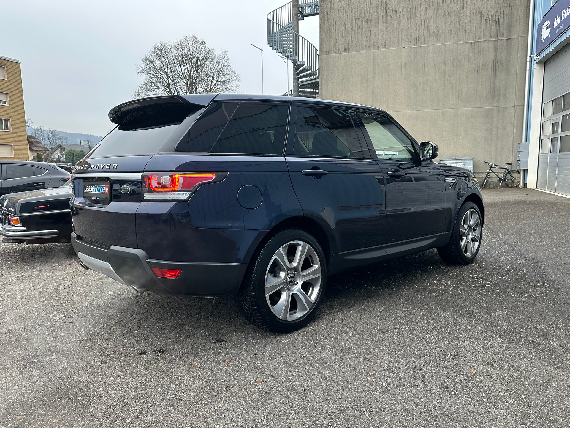 LAND ROVER Range Rover Sport 3.0 SDV6 Hybrid HSE Dynamic Aut.-image-6