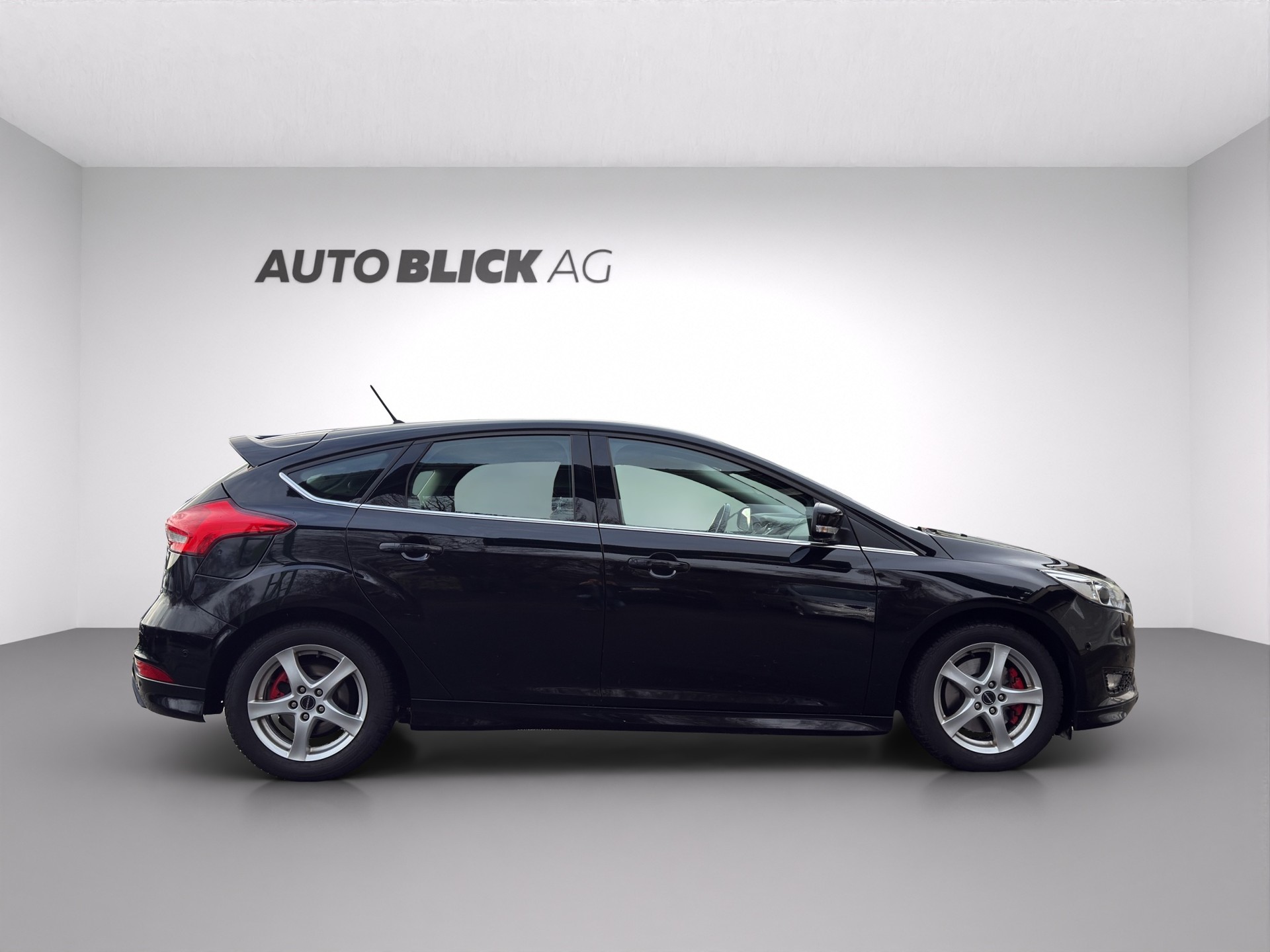 FORD Focus 1.5 SCTi Titanium X-image-3