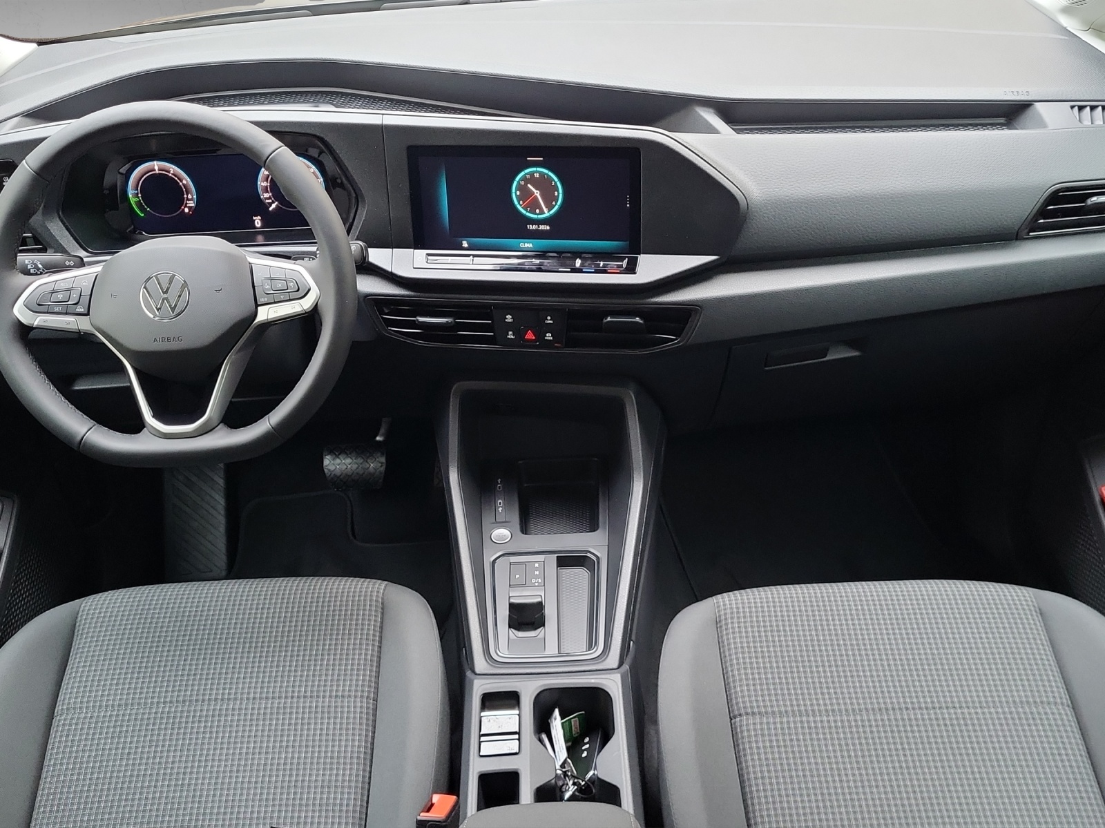 VW Caddy Liberty 1.5eHybrid (Plug-In Hybrid) 150PS DSG-image-11