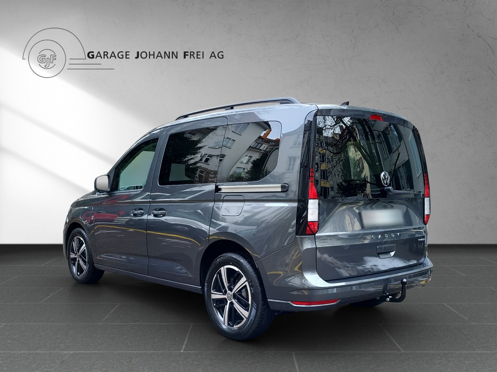 VW Caddy Liberty 1.5eHybrid (Plug-In Hybrid) 150PS DSG-image-2