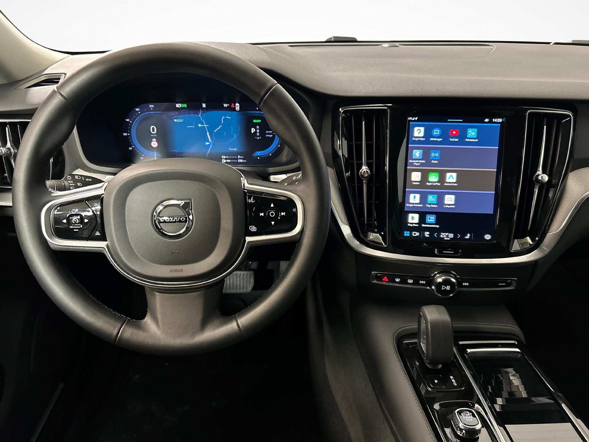 VOLVO V60 2.0 T6 TE Plus Dark eAWD-image-6