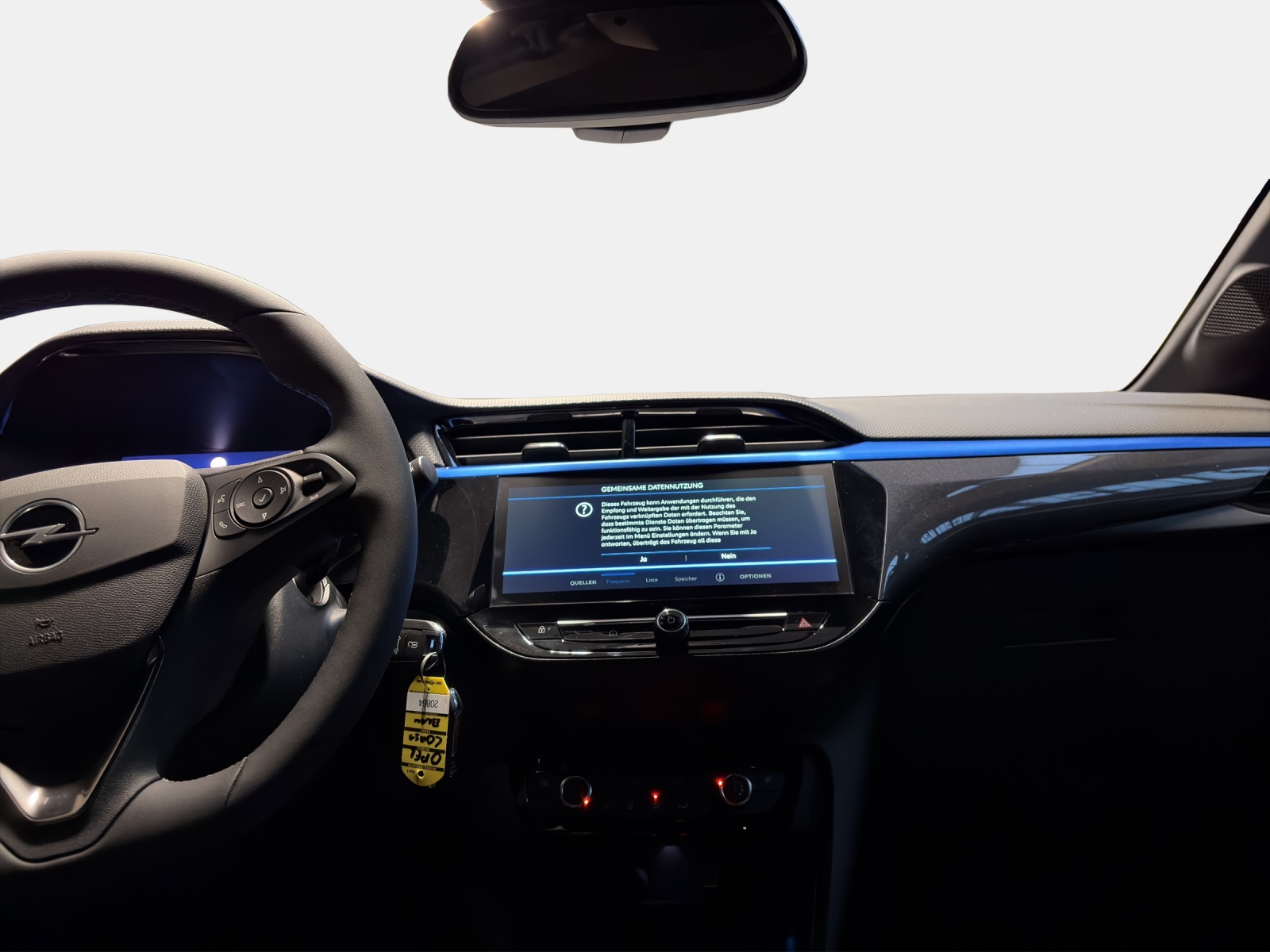 OPEL Corsa 1.2T/100 Sporthilfe-image-13