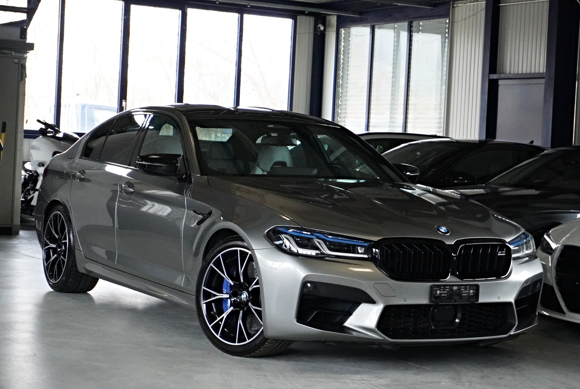 BMW M5 xDrive Competition Drivelogic
