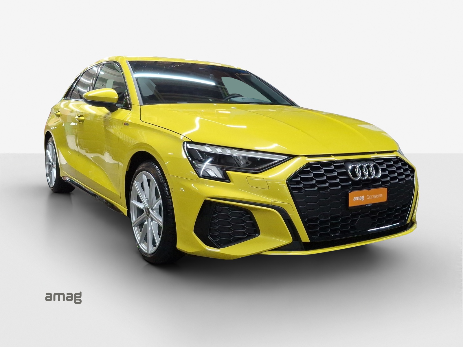 AUDI A3 Sportback 35 TFSI S line S-tronic-image-6