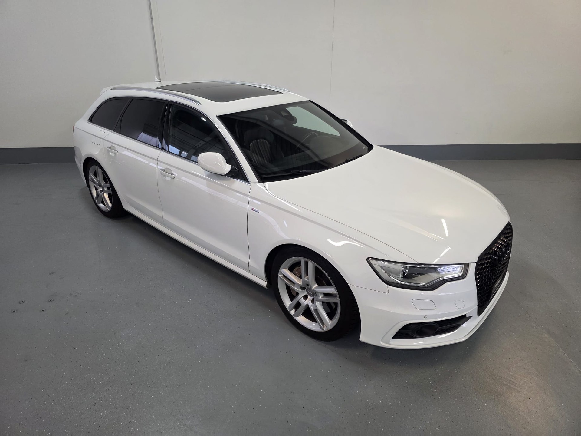 AUDI A6 Avant 3.0 TFSI V6 quattro S-tronic-image-0