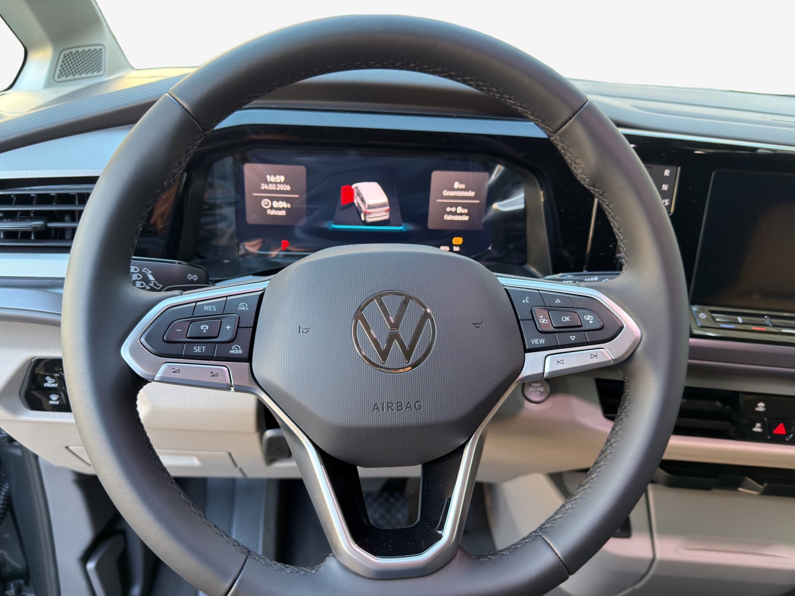 VW Multivan 1.5 eHybrid 4Motion DSG-image-9
