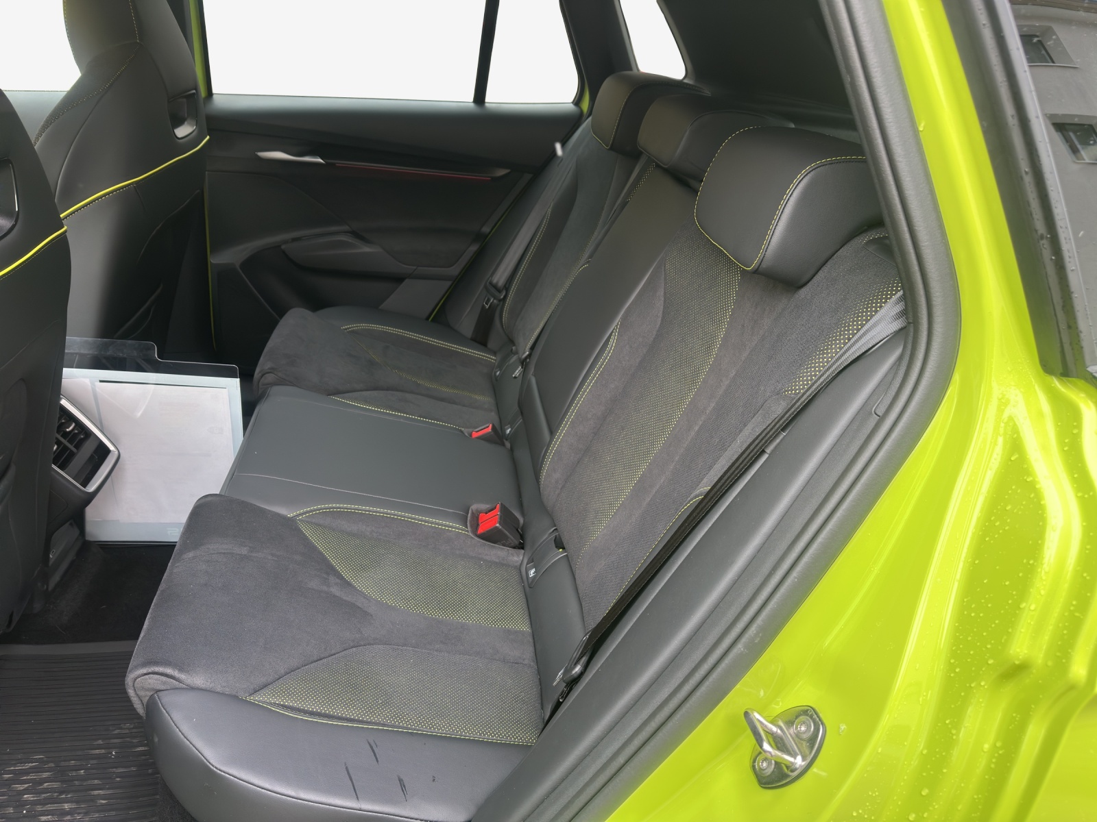 SKODA Elroq RS 4x4-image-11