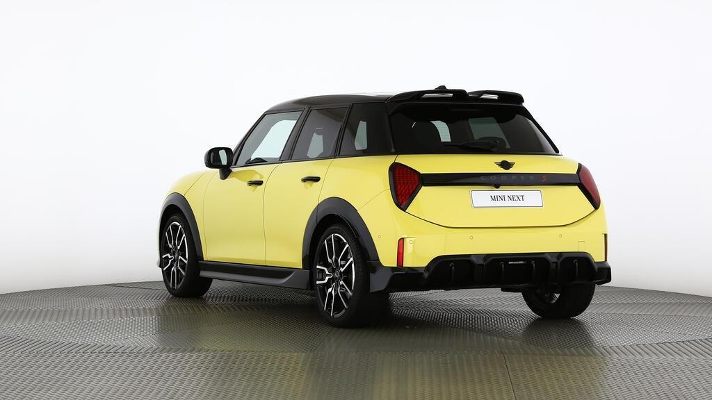 MINI Cooper 5 door S-image-4