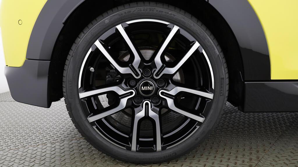 MINI Cooper 5 door S-image-10