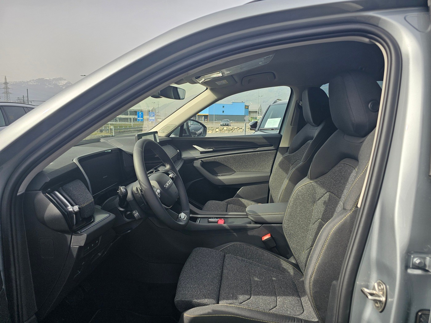 SKODA Kodiaq 2.0 TSI Dynamic 4x4-image-7