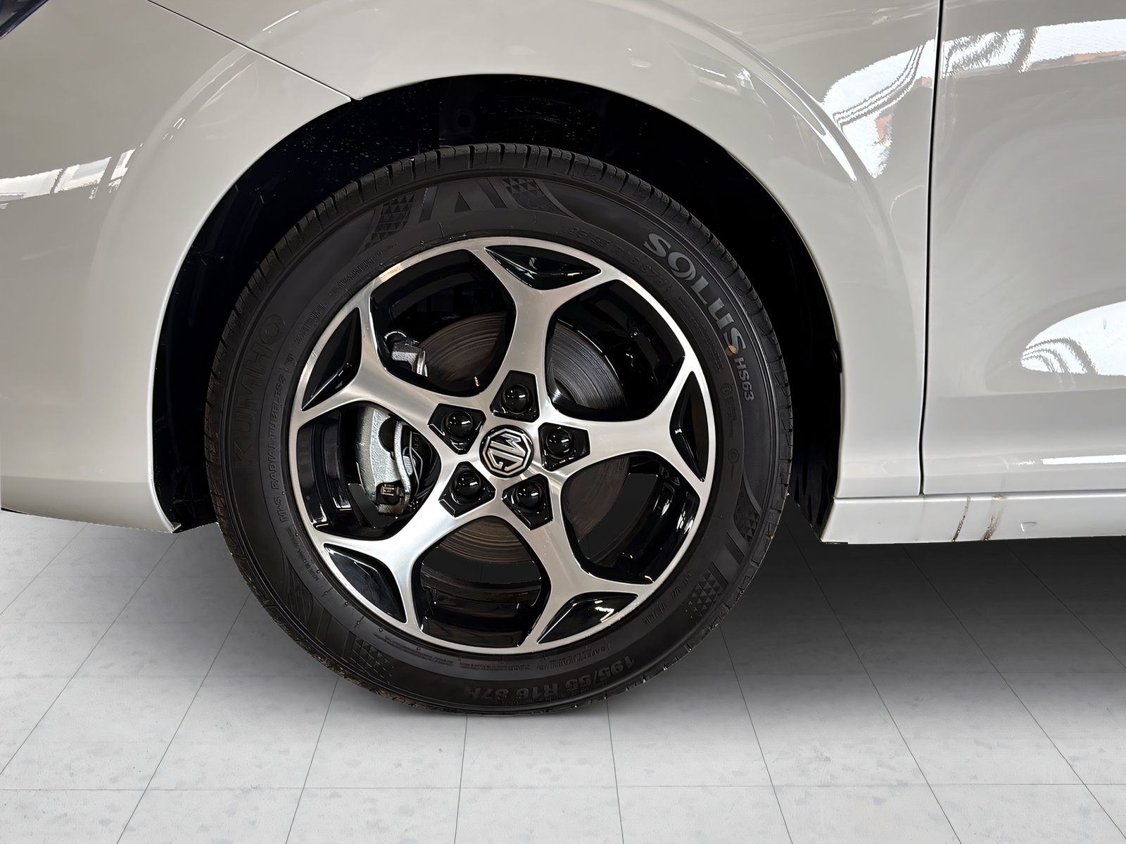 MG 3 1.5 Hybrid Luxury-showroom-element-3