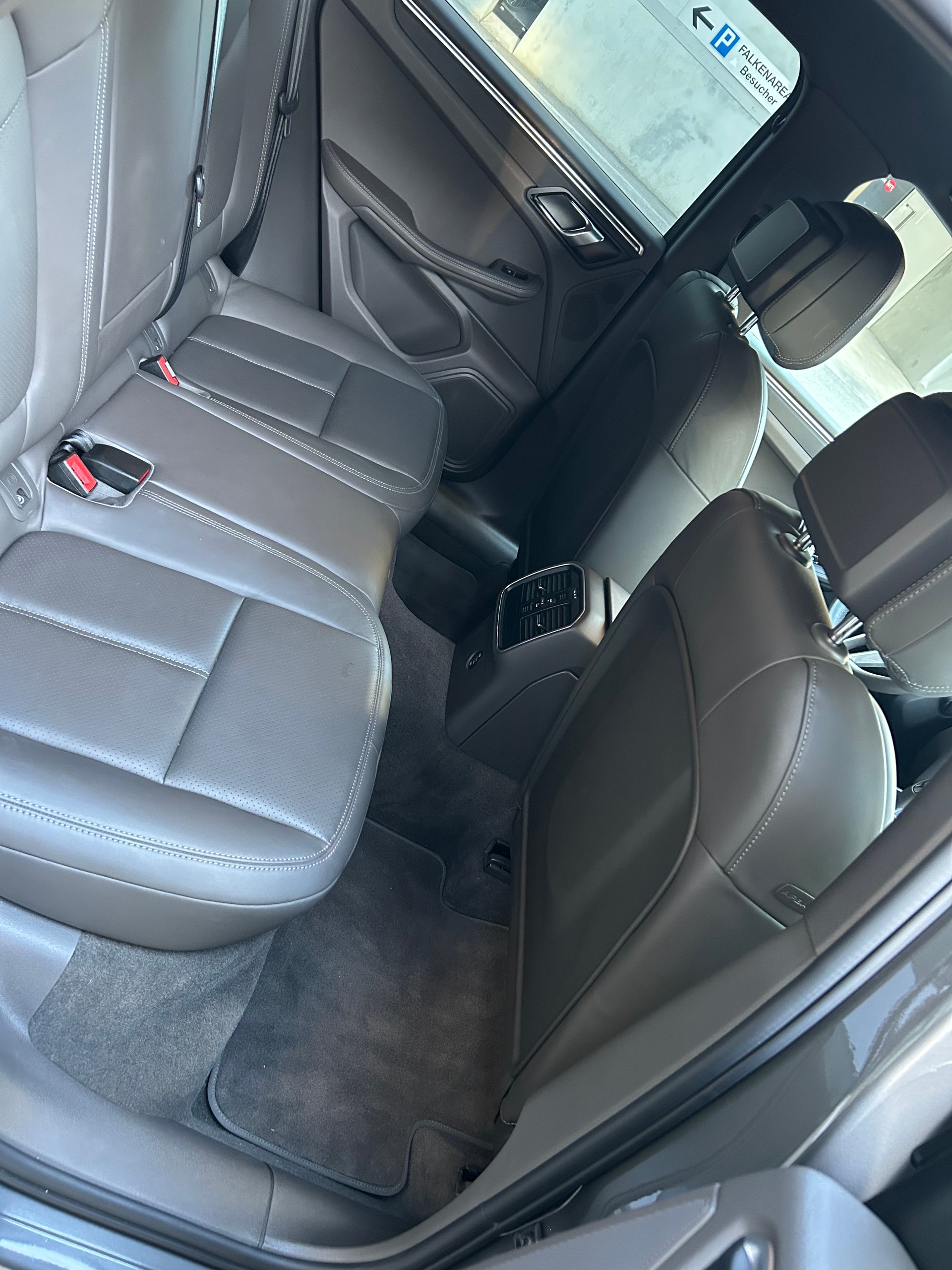PORSCHE Macan PDK-image-4