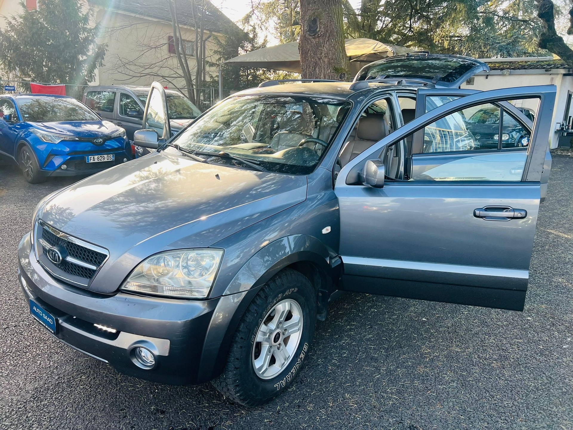 KIA Sorento 2.5 CRDI Carat-image-11