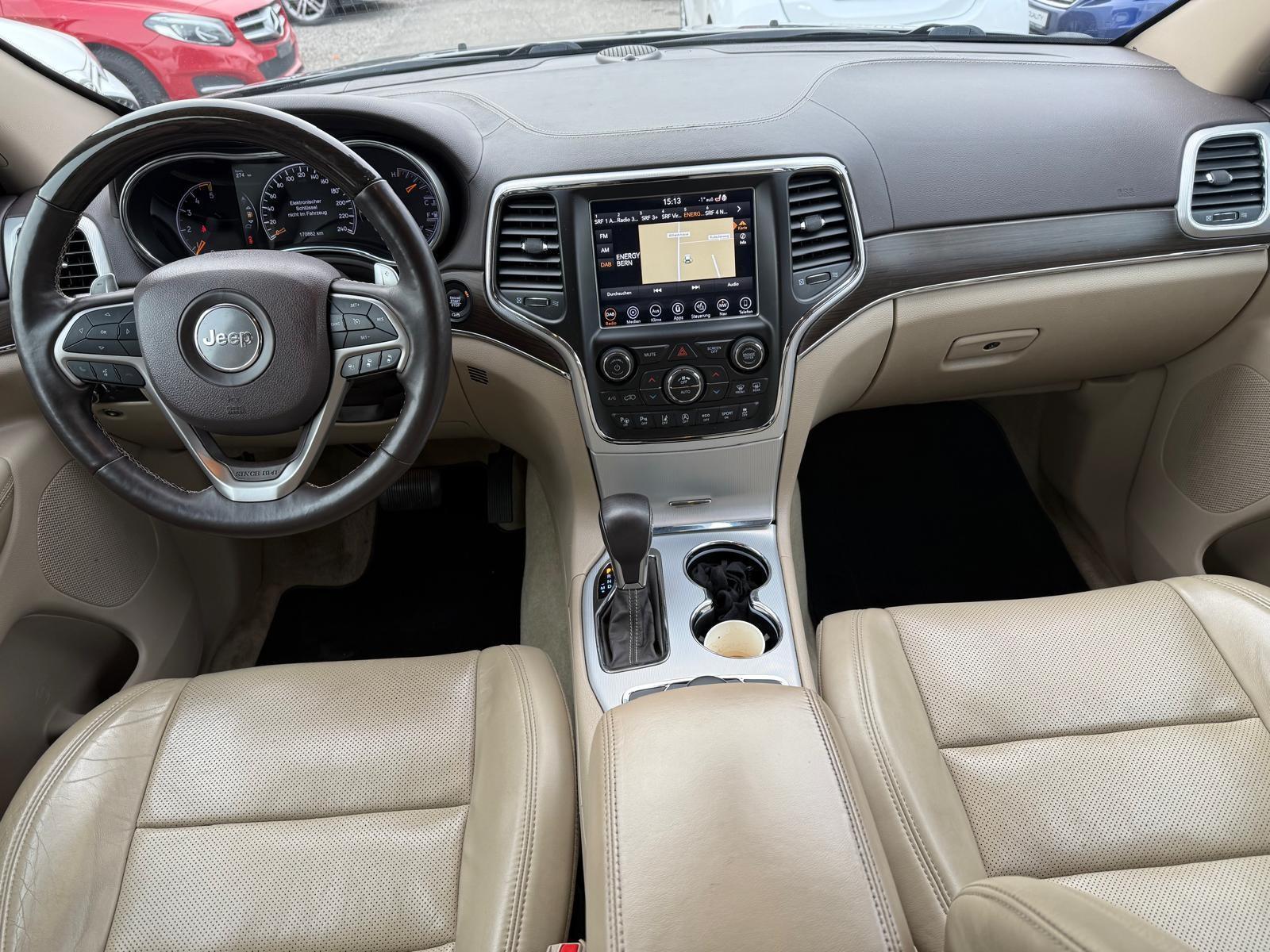 JEEP Grand Cherokee 3.0 CRD 250 Overland-image-9