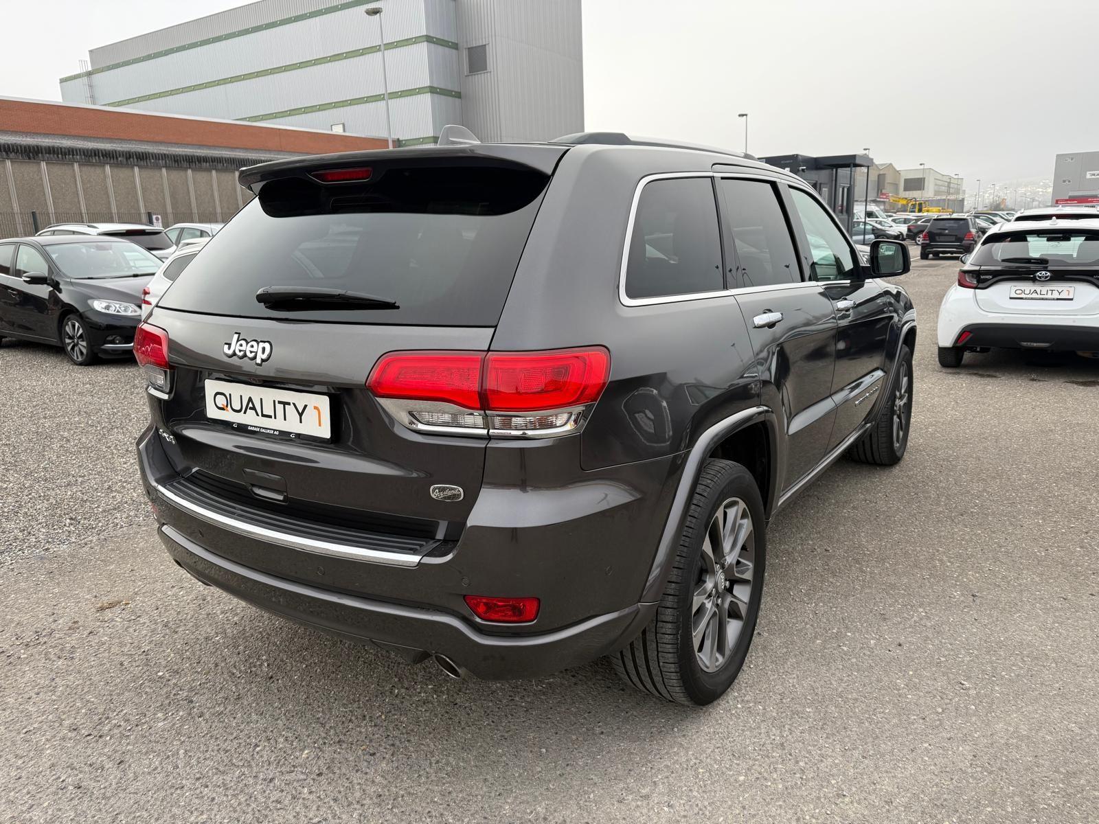 JEEP Grand Cherokee 3.0 CRD 250 Overland-image-3