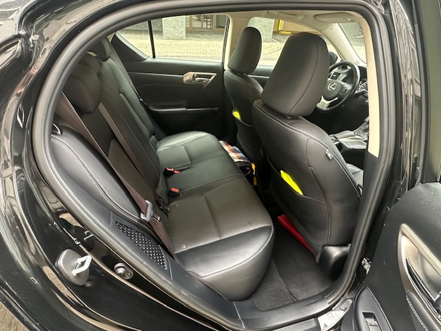 LEXUS CT 200h 1.8 excellence CVT-image-11