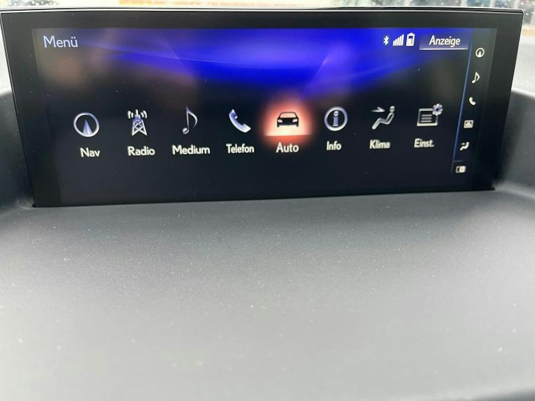 LEXUS CT 200h 1.8 excellence CVT-image-8