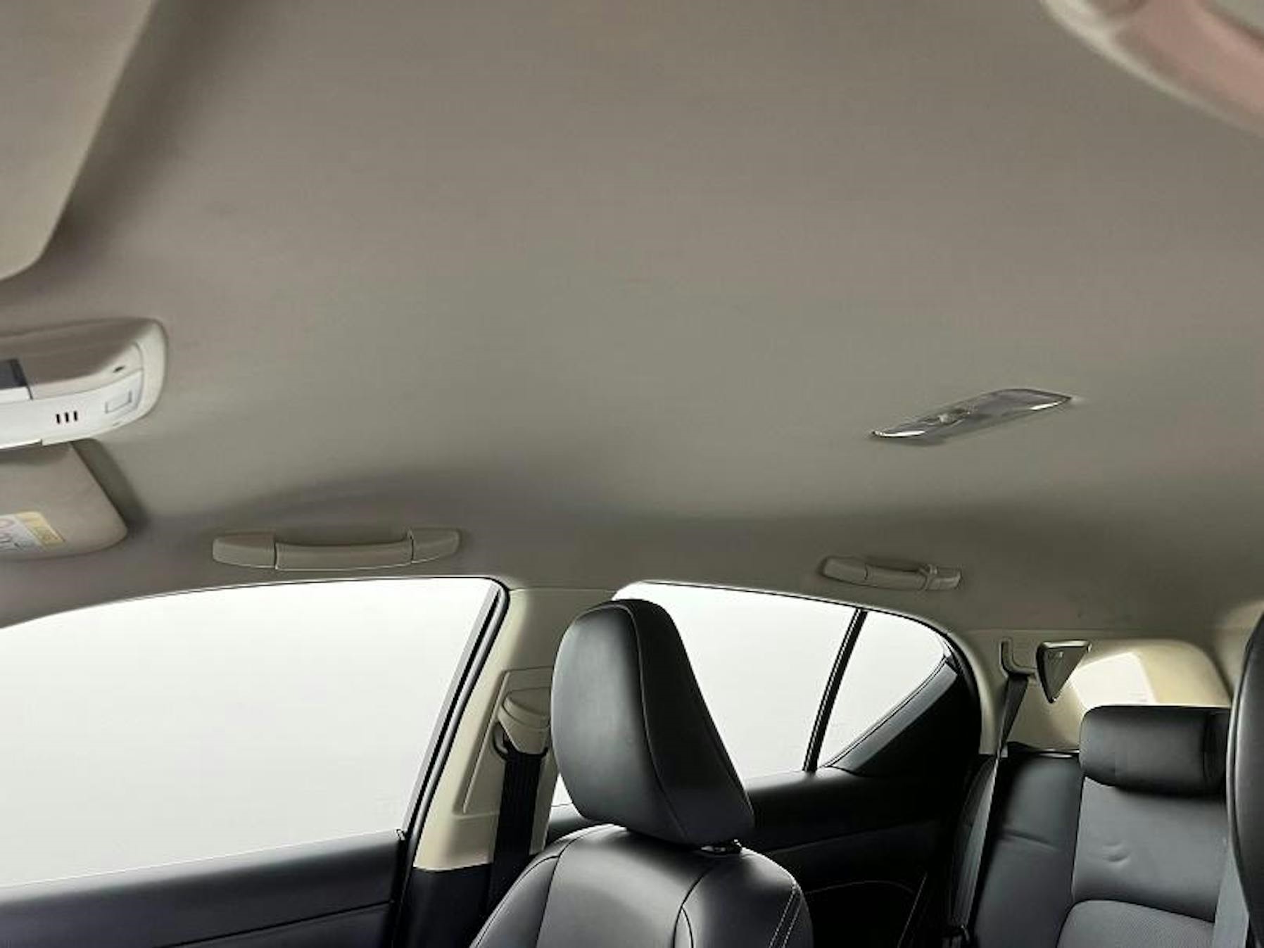 LEXUS CT 200h 1.8 excellence CVT-image-9