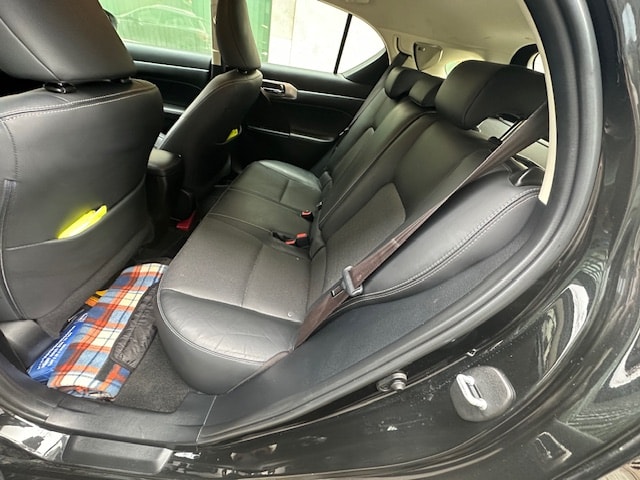 LEXUS CT 200h 1.8 excellence CVT-image-10