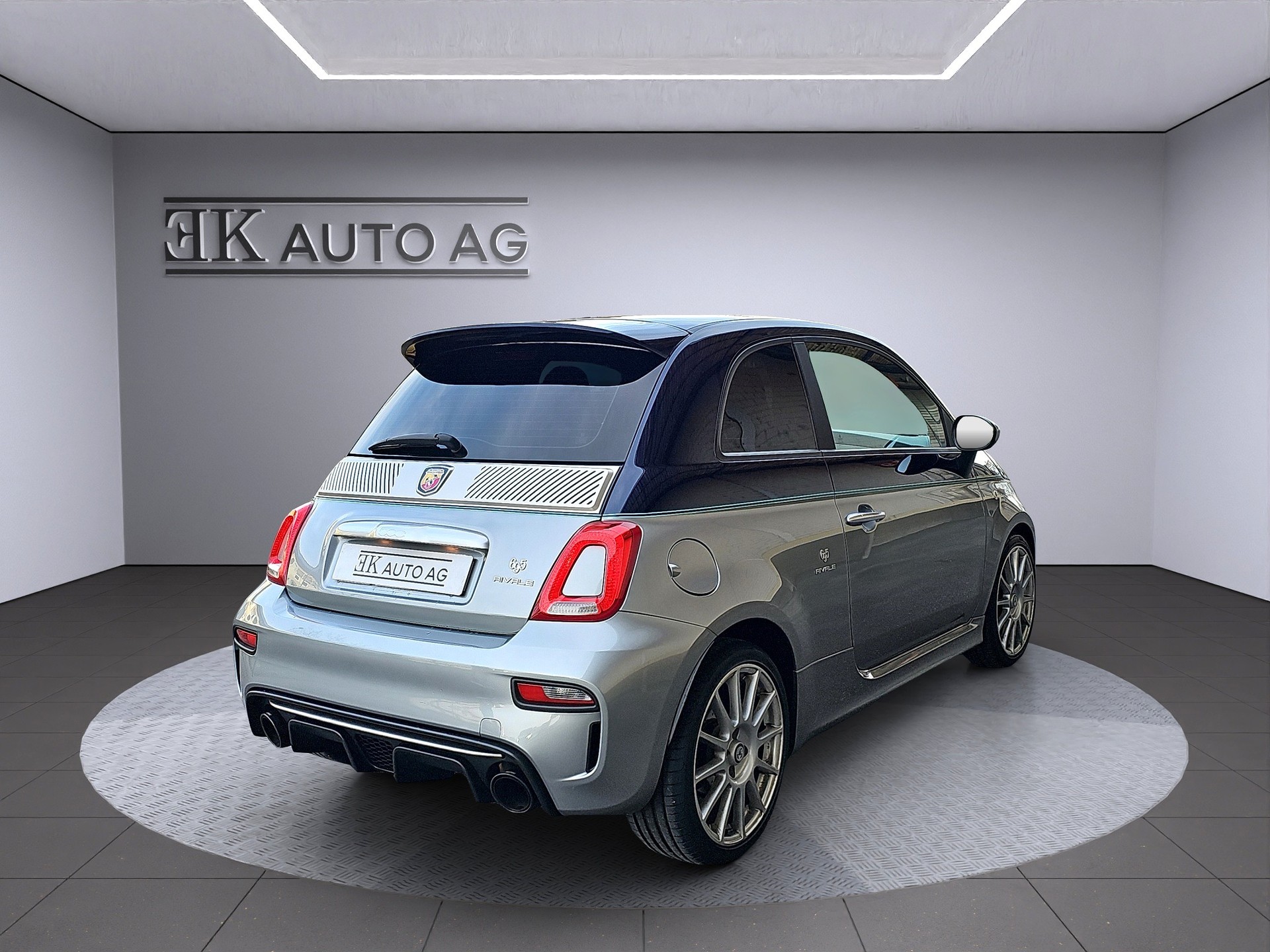 FIAT 695 1.4 16V Turbo Abarth Rivale-image-4