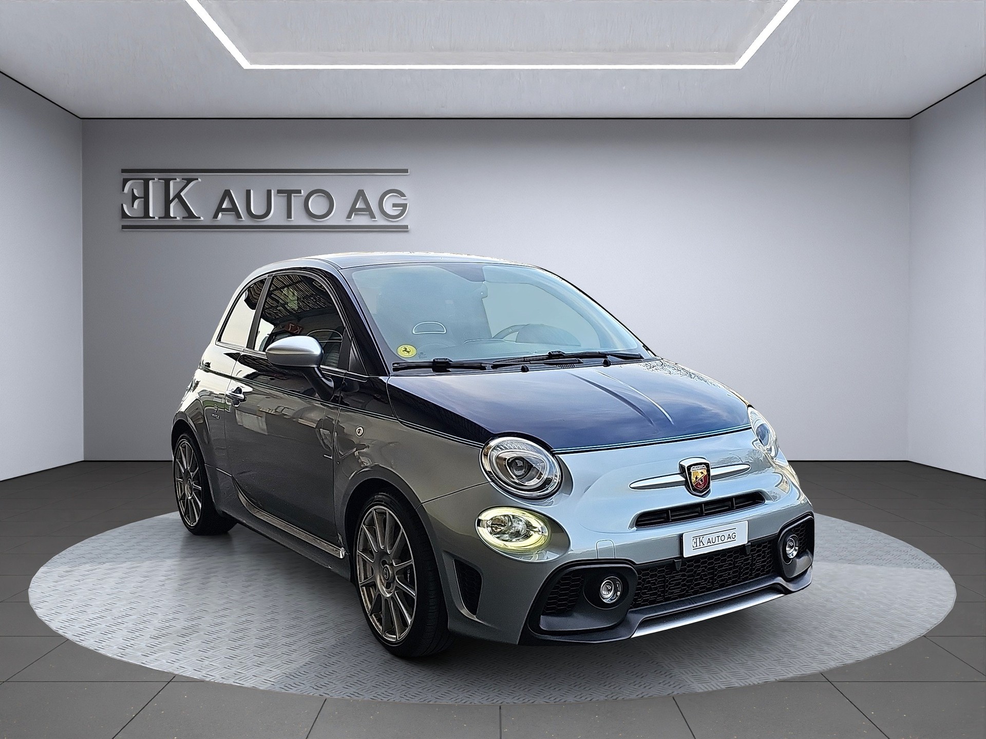 FIAT 695 1.4 16V Turbo Abarth Rivale-image-5