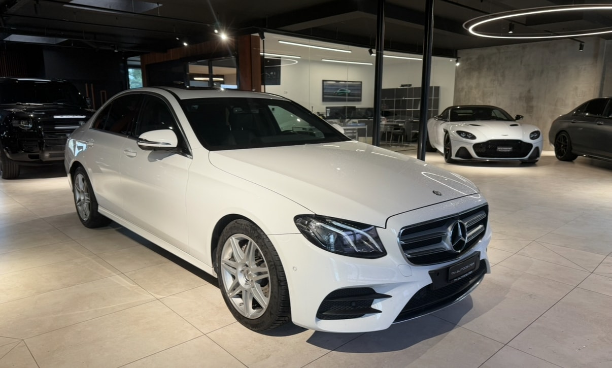 MERCEDES-BENZ E 220 d AMG Line 9G-Tronic-image-1